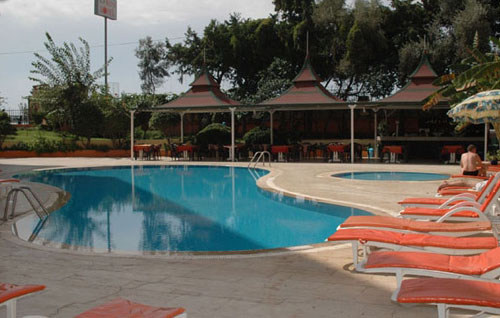 Бассейн отеля Klas Hotel 4* (Класс Отель 4*) Фото отеля Klas Hotel 4* (Класс Отель 4*)