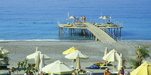Пирс на пляже отеля Sunset Beach Hotel 5* (Сансет Бич Отель 5*) Фото отеля Sunset Beach Hotel 5* (Сансет Бич Отель 5*)