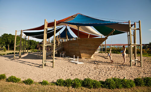 Детская площадка отеля Crystal Paraiso Verde Resort & Spa 5* (Кристал Параисо Верде Резорт энд Спа 5*) Фото отеля Crystal Paraiso Verde Resort & Spa 5* (Кристал Параисо Верде Резорт энд Спа 5*)