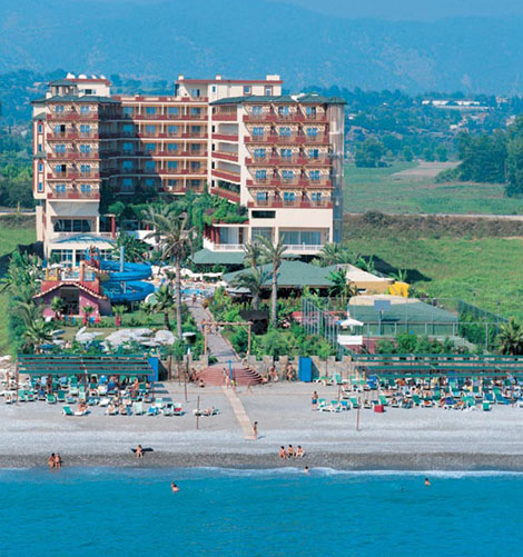 Отель Holiday Park Resort 5* (Холидей Парк Резорт 5*) Фото отеля Holiday Park Resort 5* (Холидей Парк Резорт 5*)