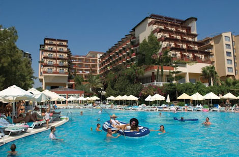 Отель Holiday Park Resort 5* (Холидей Парк Резорт 5*) Фото отеля Holiday Park Resort 5* (Холидей Парк Резорт 5*)