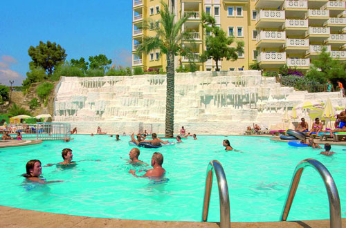 Бассейн отеля ACG Hotels Orient Family 5* (АСГ Отель Ориент Фэмили 5*) Фото отеля ACG Hotels Orient Family 5* (АСГ Отель Ориент Фэмили 5*)
