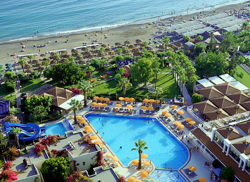 Бассейн отеля Justiniano Club Alanya 4* (Джустиниано Клуб Аланья 4*) Фото отеля Justiniano Club Alanya 4* (Джустиниано Клуб Аланья 4*)