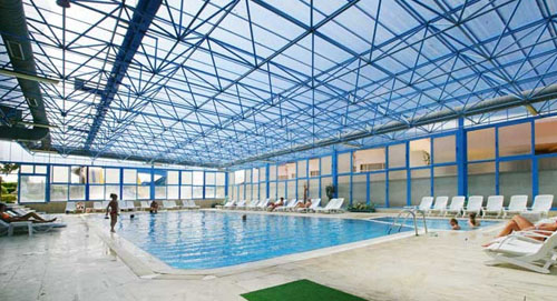 Крытый бассейн отеля Lonicera World Hotel 4* (Лонисера Ворлд Отель 4*) Фото отеля Lonicera World Hotel 4* (Лонисера Ворлд Отель 4*)