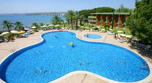 Бассейн отеля Lonicera World Hotel 4* (Лонисера Ворлд Отель 4*) Фото отеля Lonicera World Hotel 4* (Лонисера Ворлд Отель 4*)