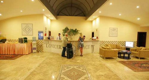 Лобби отеля Lonicera World Hotel 4* (Лонисера Ворлд Отель 4*) Фото отеля Lonicera World Hotel 4* (Лонисера Ворлд Отель 4*)