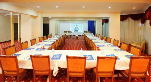 Конференц-зал отеля Lonicera World Hotel 4* (Лонисера Ворлд Отель 4*) Фото отеля Lonicera World Hotel 4* (Лонисера Ворлд Отель 4*)