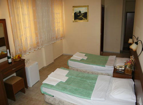 Номер отеля Club Family Garden 3* (Клуб Фэмили Гарден 3*) Фото отеля Club Family Garden 3* (Клуб Фэмили Гарден 3*)