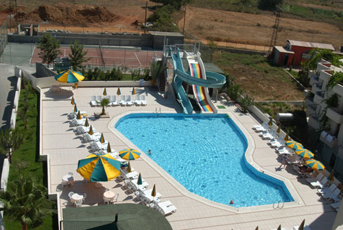 Бассейн отеля Mirabell Hotel 4* (Мирабель Отель 4*) Фото отеля Mirabell Hotel 4* (Мирабель Отель 4*)