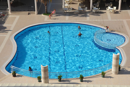Бассейн отеля Mirabell Hotel 4* (Мирабель Отель 4*) Фото отеля Mirabell Hotel 4* (Мирабель Отель 4*)