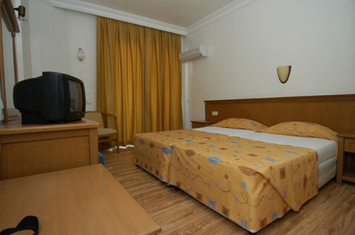 Номера отеля Mirabell Hotel 4* (Мирабель Отель 4*) Фото отеля Mirabell Hotel 4* (Мирабель Отель 4*)