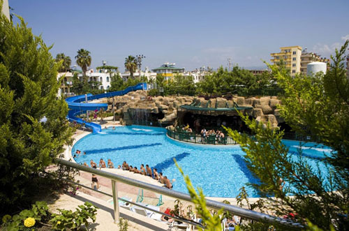 Бассейн отеля Timo Resort Hotel 5* (Тимо Резорт Отель 5*) Фото отеля Timo Resort Hotel 5* (Тимо Резорт Отель 5*)