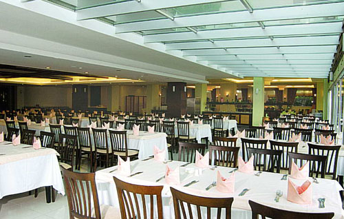 Ресторан отеля Holiday Garden Resort 5* (Холидей Гарден Резорт 5*) Фото отеля Holiday Garden Resort 5* (Холидей Гарден Резорт 5*)