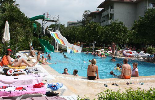 Бассейн отеля Alara Park Hotel 5* (Алара Парк Отель 5*) Фото отеля Alara Park Hotel 5* (Алара Парк Отель 5*)