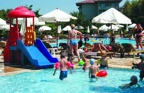 Детский бассейн отеля Alara Park Hotel 5* (Алара Парк Отель 5*) Фото отеля Alara Park Hotel 5* (Алара Парк Отель 5*)