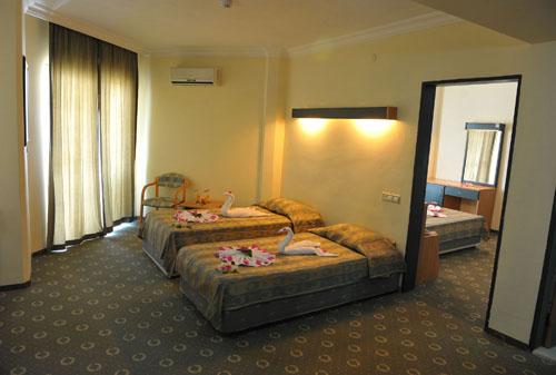 Номер отеля Caretta Relax Hotel 4* (Каретта Релакс Отель 4*) Фото отеля Caretta Relax Hotel 4* (Каретта Релакс Отель 4*)