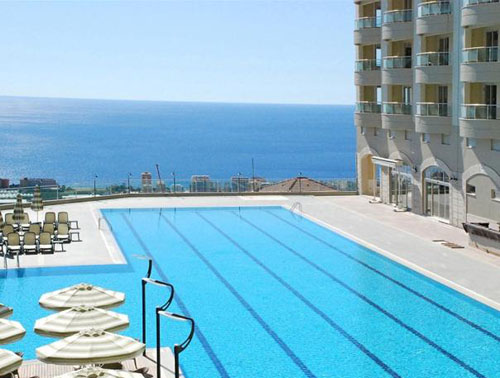 Бассейн отеля Goldcity Tourism Complex 5* (Голдсити Туризм Комплекс 5*) Фото отеля Goldcity Tourism Complex 5* (Голдсити Туризм Комплекс 5*)