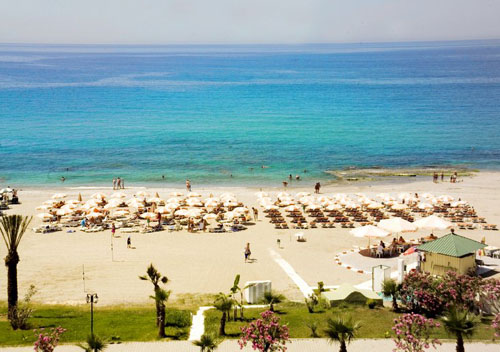 Пляж отеля Sunstar Beach Hotel 4* (Санстар Бич Отель 4*) Фото отеля Sunstar Beach Hotel 4* (Санстар Бич Отель 4*)