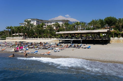 Пляж отеля Larissa Akman Park Hotel 4* (Лариса Акман Парк Отель 4*) Фото отеля Larissa Akman Park Hotel 4* (Лариса Акман Парк Отель 4*)