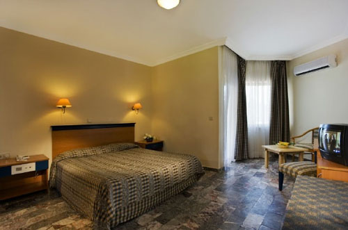 Номер отеля Larissa Akman Park Hotel 4* (Лариса Акман Парк Отель 4*) Фото отеля Larissa Akman Park Hotel 4* (Лариса Акман Парк Отель 4*)