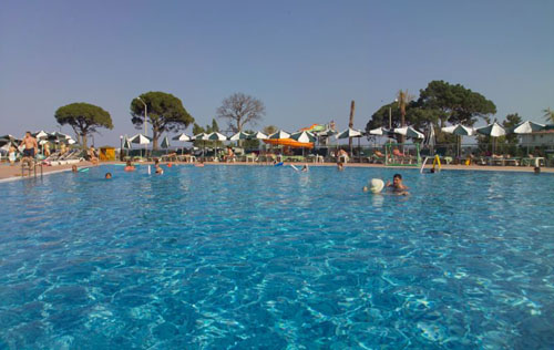Бассейн отеля Zena Resort Hotel 5* (Зена Ресорт Отель 5*) Фото отеля Zena Resort Hotel 5* (Зена Ресорт Отель 5*)