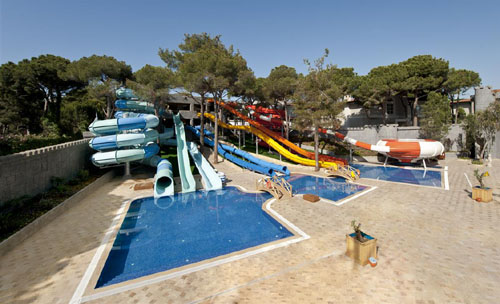 Аквапарк отеля Maxx Royal Belek Golf & Spa 5* (Макс Роял Белек Гольф энд Спа 5*) Фото отеля Maxx Royal Belek Golf & Spa 5* (Макс Роял Белек Гольф энд Спа 5*)