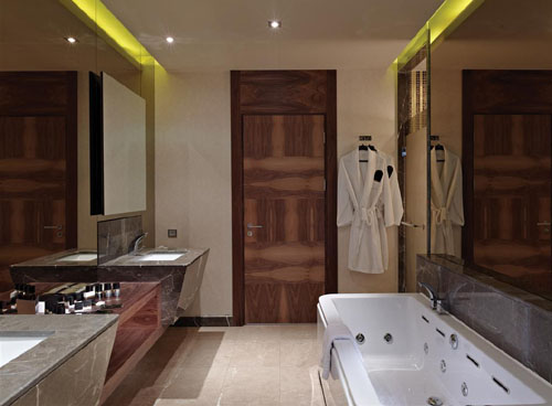 Ванная комната в номере Suite отеля Maxx Royal Belek Golf & Spa 5* (Макс Роял Белек Гольф энд Спа 5*) Фото отеля Maxx Royal Belek Golf & Spa 5* (Макс Роял Белек Гольф энд Спа 5*)