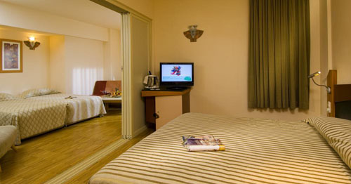 Номер отеля Blue Waters Club Hotel 5* (Блю Вотерс Клуб Отель 5*) Фото отеля Blue Waters Club Hotel 5* (Блю Вотерс Клуб Отель 5*)