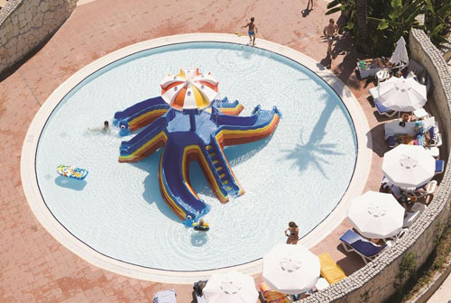Детский бассейн отеля Blue Waters Club Hotel 5* (Блю Вотерс Клуб Отель 5*) Фото отеля Blue Waters Club Hotel 5* (Блю Вотерс Клуб Отель 5*)