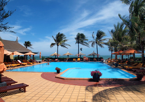 Бассейн отеля Terracotta Resort & Spa 4* (Терракота Резорт энд Спа 4*) Фото отеля Terracotta Resort & Spa 4* (Терракота Резорт энд Спа 4*)