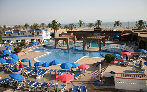Бассейн отеля Al Moggar Garden Beach Club 4* (Аль Могар Гарден Бич Клуб 4*) Фото отеля Al Moggar Garden Beach Club 4* (Аль Могар Гарден Бич Клуб 4*)