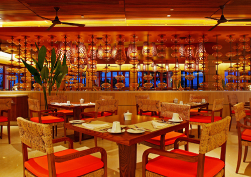 Ресторан отеля Centara Grand Beach Resort Phuket 5* (Центара Гранд Бич Резорт Пхукет 5*) Фото отеля Centara Grand Beach Resort Phuket 5* (Центара Гранд Бич Резорт Пхукет 5*)