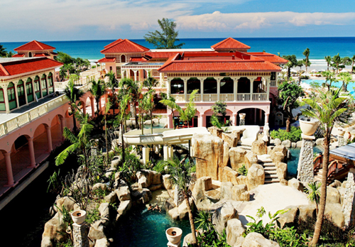 Отель Centara Grand Beach Resort Phuket 5* (Центара Гранд Бич Резорт Пхукет 5*) Фото отеля Centara Grand Beach Resort Phuket 5* (Центара Гранд Бич Резорт Пхукет 5*)