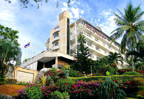 Отель Royal Crown Hotel & Palm Spa Resort 3* (Роял Кроун Отель энд Палм Спа Резорт 3*) Фото отеля Royal Crown Hotel & Palm Spa Resort 3* (Роял Кроун Отель энд Палм Спа Резорт 3*)