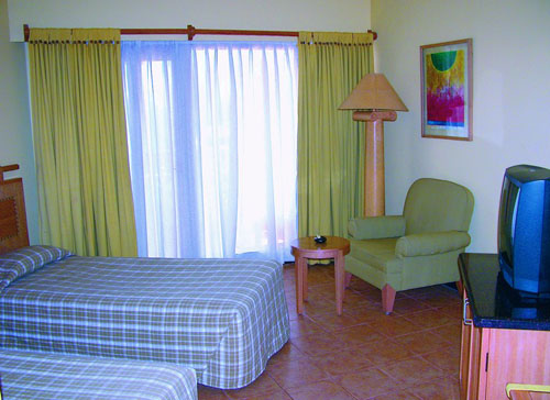 Номер отеля Club Mahindra Varca Beach Resort 4* (Клуб Махиндра Варка Бич Резорт 4*) Фото отеля Club Mahindra Varca Beach Resort 4* (Клуб Махиндра Варка Бич Резорт 4*)