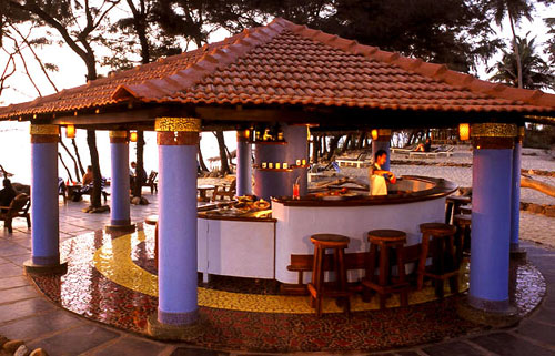 Бар отеля Varca Le Palms Beach Resort 3* (Варка Ле Палмс Бич Резорт 3*) Фото отеля Varca Le Palms Beach Resort 3* (Варка Ле Палмс Бич Резорт 3*)