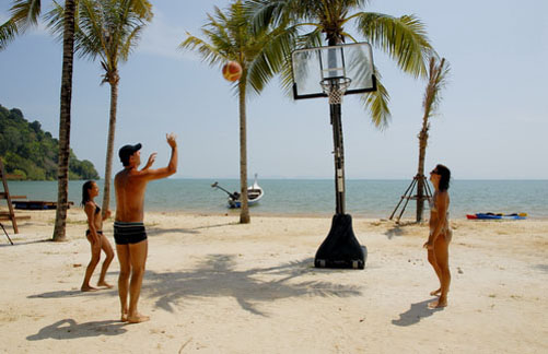 Пляж отеля Supalai Resort & Spa Phuket 4* (Супалай Резорт энд Спа Пхукет 4*) Фото отеля Supalai Resort & Spa Phuket 4* (Супалай Резорт энд Спа Пхукет 4*)