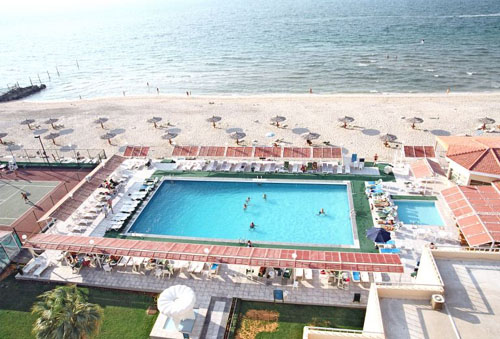 Бассейн отеля Sharjah Carlton Hotel 4* (Шарджа Карлтон Отель 4*) Фото отеля Sharjah Carlton Hotel 4* (Шарджа Карлтон Отель 4*)
