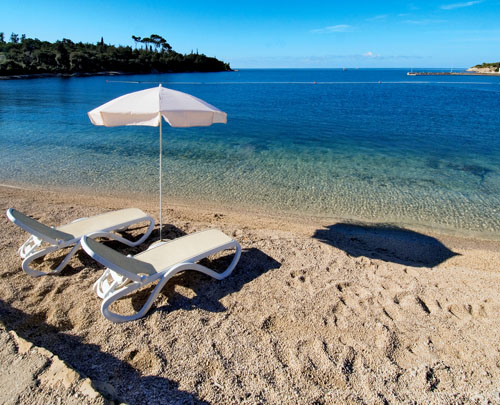 Пляж отеля Island Hotel Istra 4* (Исланд Отель Истра 4*) Фото отеля Island Hotel Istra 4* (Исланд Отель Истра 4*)