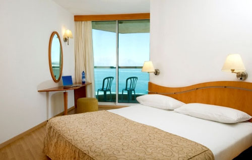 Номер отеля Leonardo Club Dead Sea 4* (Леонардо Клаб Дэд Си 4*) Фото отеля Leonardo Club Dead Sea 4* (Леонардо Клаб Дэд Си 4*)