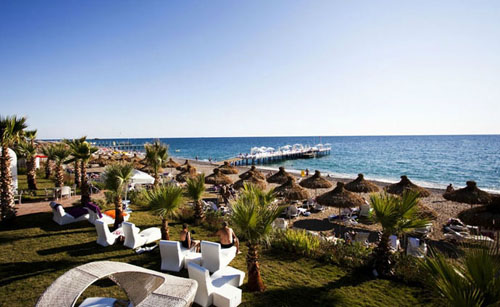 Пляж отеля Q Premium Resort 5* (Кью Премиум Резорт 5*) Фото отеля Q Premium Resort 5* (Кью Премиум Резорт 5*)