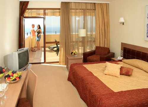 Номер отеля Sol Nessebar Palace 5* (Сол Несебр Палас 5*) Фото отеля Sol Nessebar Palace 5* (Сол Несебр Палас 5*)