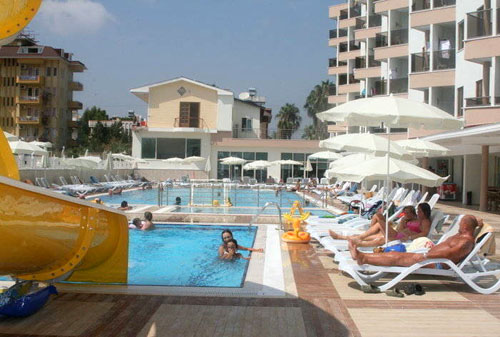 Бассейн отеля Atlas Beach Hotel 4* (Атлас Бич Отель 4*) Фото отеля Atlas Beach Hotel 4* (Атлас Бич Отель 4*)