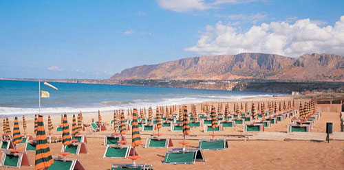 Пляж отеля Citta Del Mare 3* (Чита дель Маре 3*) Фото отеля Citta Del Mare 3* (Чита дель Маре 3*)