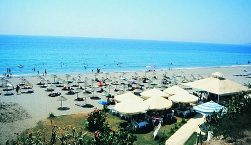 Пляж отеля Club Hotel Ulaslar 4* (Клуб Отель Уласлар 4*) Фото отеля Club Hotel Ulaslar 4* (Клуб Отель Уласлар 4*)