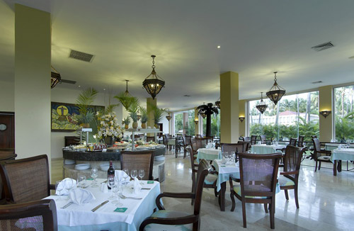 Ресторан отеля Grand Palladium Punta Cana Resort & Spa 5* (Гранд Палладиум Пунта Кана Резорт энд Спа 5*) Фото отеля Grand Palladium Punta Cana Resort & Spa 5* (Гранд Палладиум Пунта Кана Резорт энд Спа 5*)
