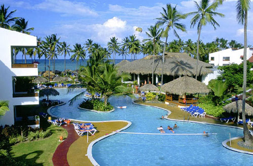 Бассейн отеля Occidental Grand Punta Cana 4*+ (Оксиденталь Гранд Пунта Кана 4*+) Фото отеля Occidental Grand Punta Cana 4*+ (Оксиденталь Гранд Пунта Кана 4*+)