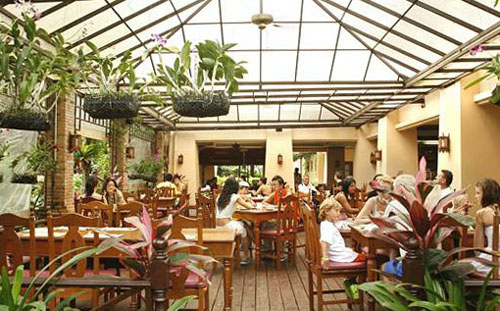 Ресторан отеля Kata Palm Resort & Spa 4* (Ката Палм Резорт энд Спа 4*) Фото отеля Kata Palm Resort & Spa 4* (Ката Палм Резорт энд Спа 4*)