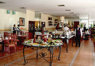 Ресторан отеля Nova Park Hotel 3* (Нова Парк Отель 3*) Фото отеля Nova Park Hotel 3* (Нова Парк Отель 3*)