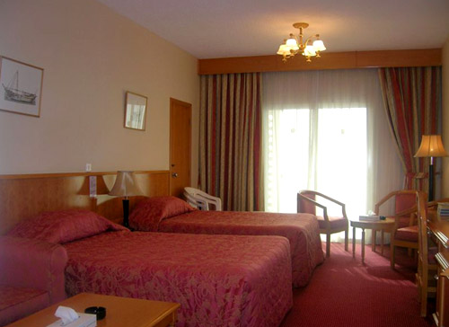 Номер отеля Lou’ Lou’a Beach Resort 3*+ (Лу Лу Бич Резорт 3*+) Фото отеля Lou’ Lou’a Beach Resort 3*+ (Лу Лу Бич Резорт 3*+)